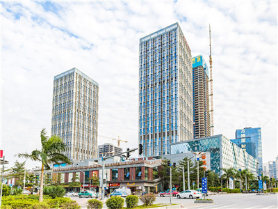 展现都市魅力的广州商务女模特 展现都市魅力的广州商务女模特